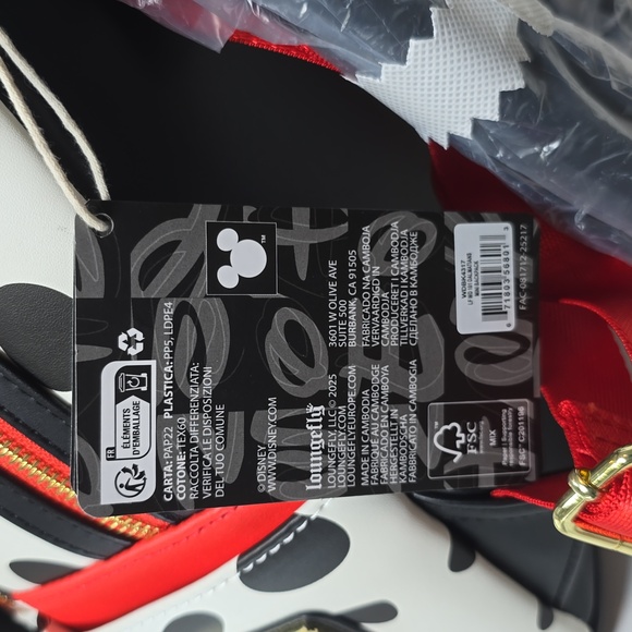 Loungefly 101 Dalmatians Pongo Freckles Mini Backpack NWT Exclusive - Picture 7 of 7